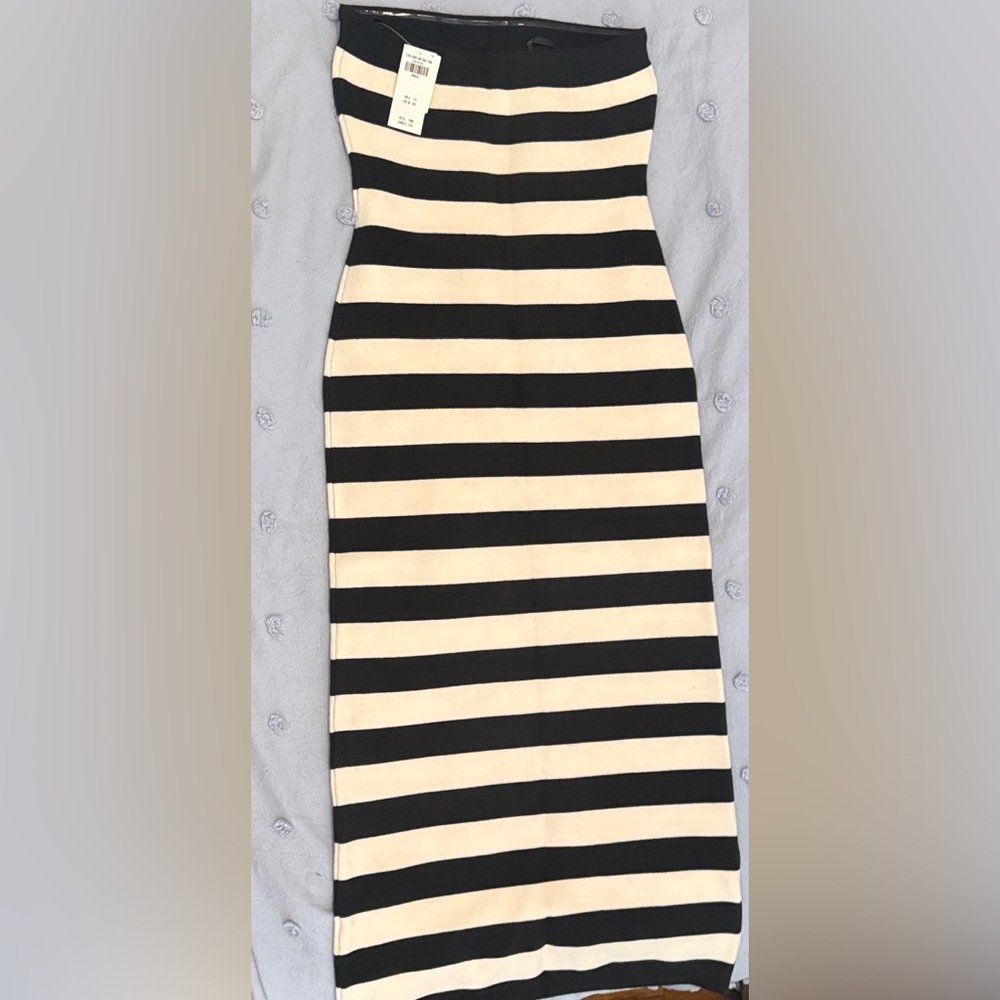 Abercrombie & Fitch Black and Cream Strapless Dress